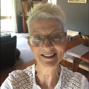 Meet your Posher, Linda